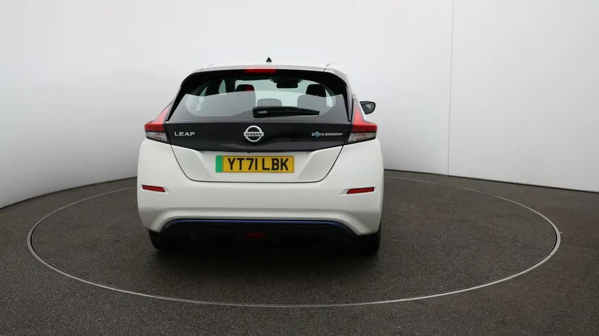 2022-nissan-leaf-e-acenta-big-48
