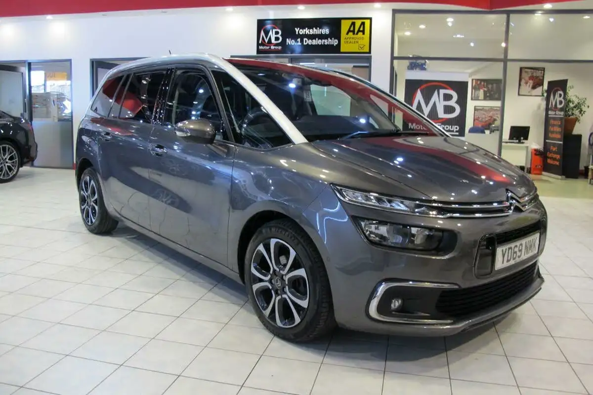 2019-citroen-grand-c4-spacetourer-12-puretech-flair-big-6