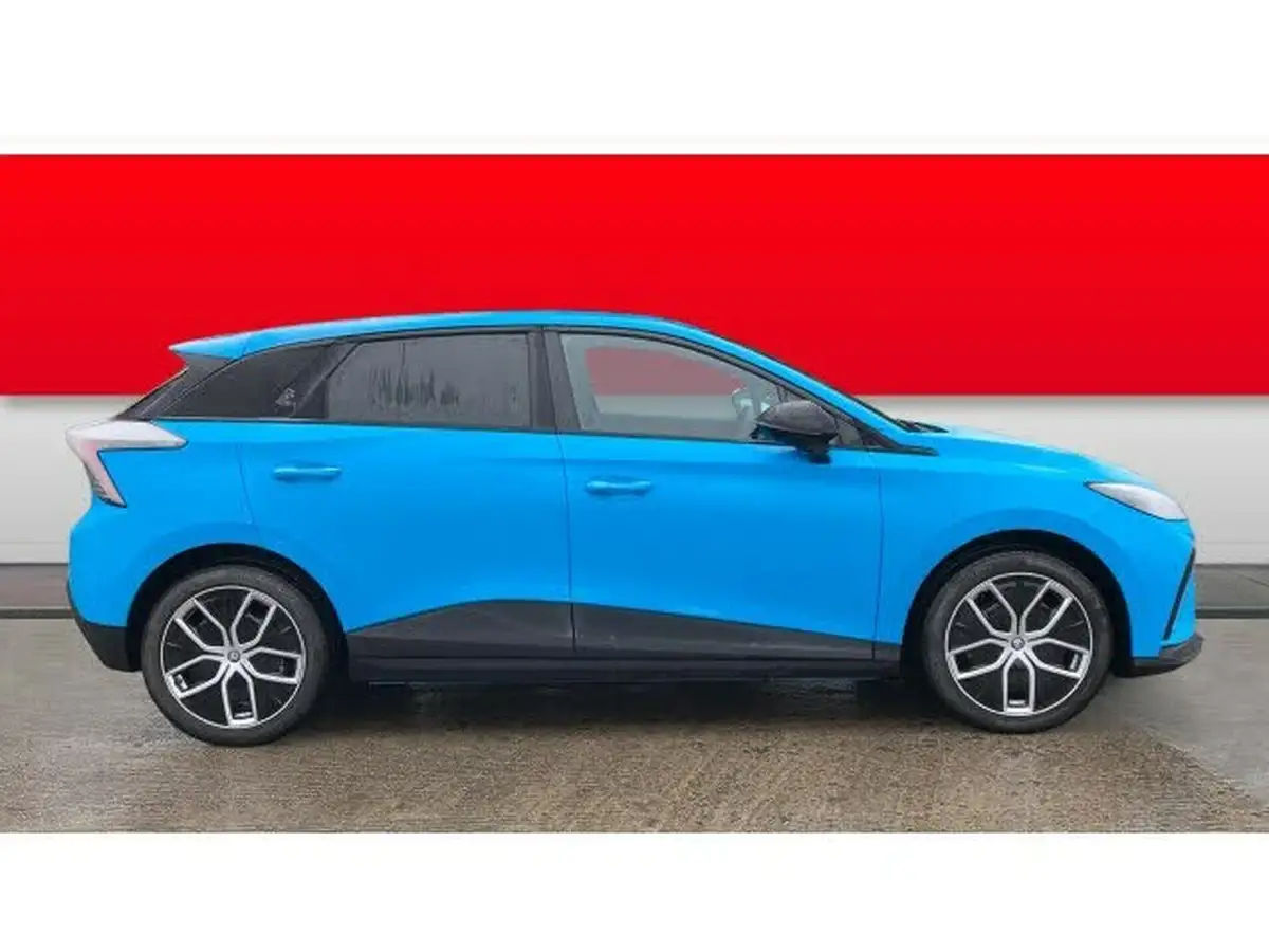 2024-mg-mg4-e-trophy-ev-203ps-long-big-4