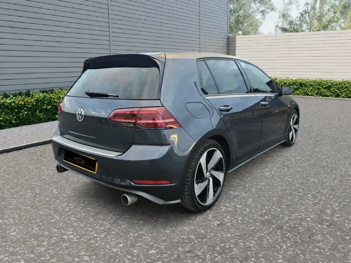 2019-volkswagen-golf-20-tsi-gti-performance-5d-dsg-big-4