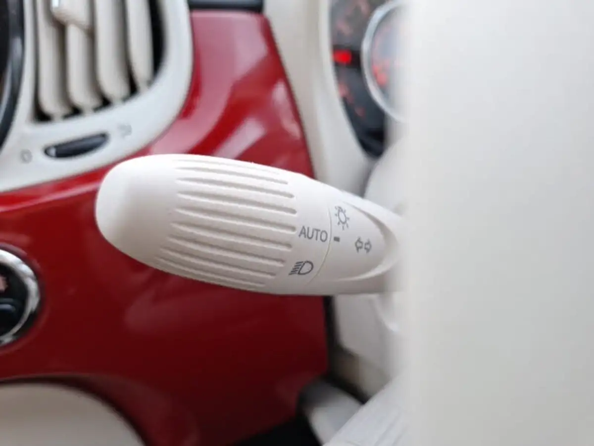 2022-fiat-500-10-dolcevita-big-14