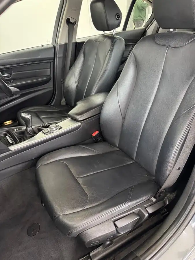 2012-bmw-3-series-20td-320d-efficientdynamics-163bhp-efficientdynamics-ss-big-10