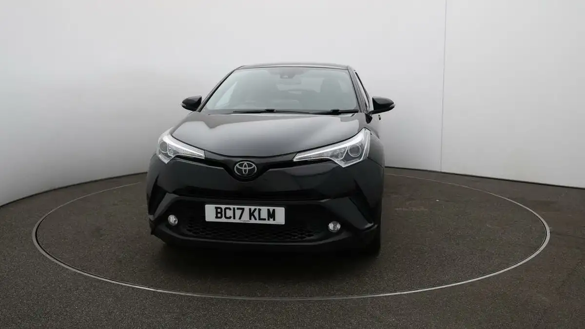 2017-toyota-c-hr-12-excel-awd-cvt-big-30