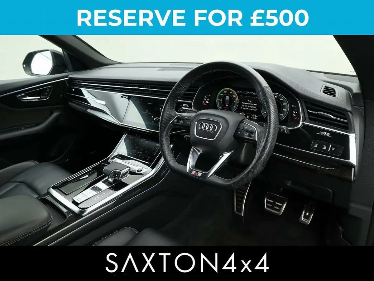 2021-audi-q8-30-55-tfsi-e-black-edition-big-12