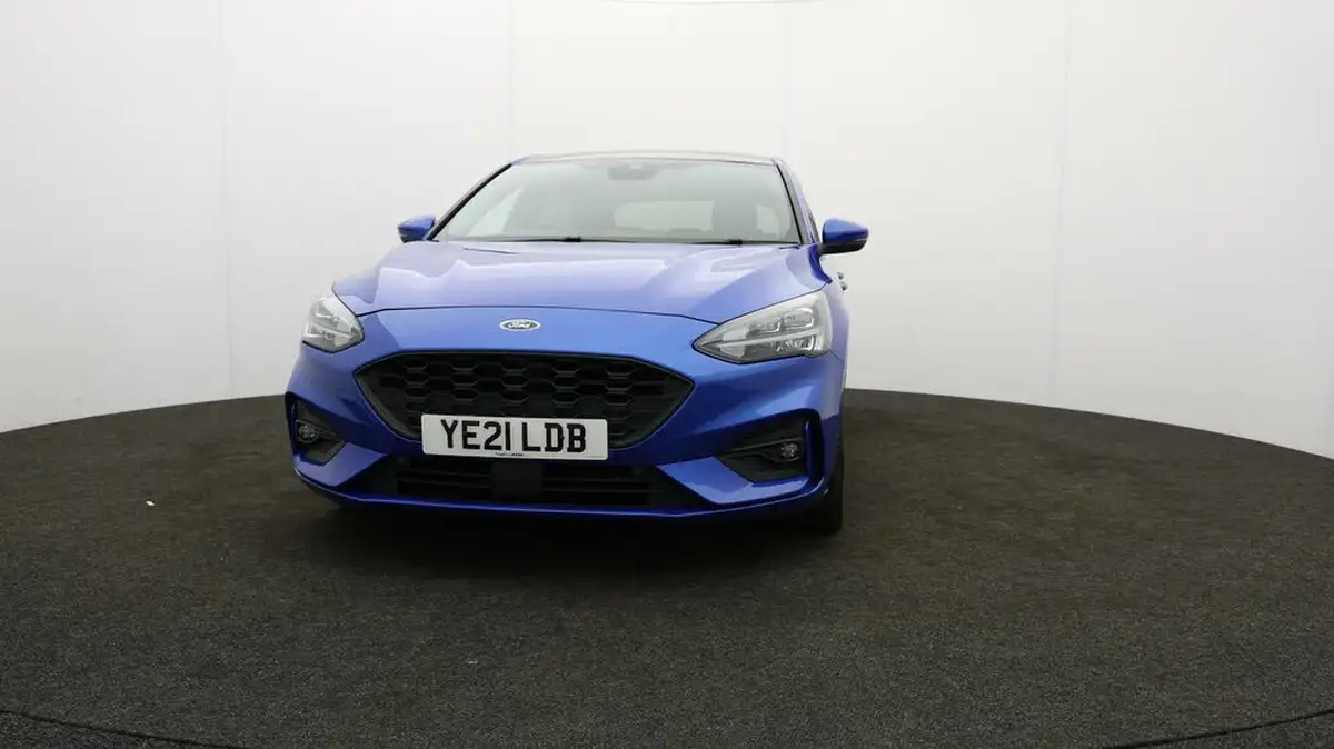 2020-ford-focus-15-st-line-x-hatchback-auto-big-48