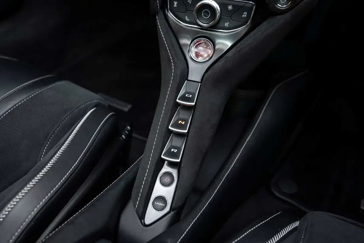 2020-mclaren-720s-40-720bhp-coupe-dct-big-20