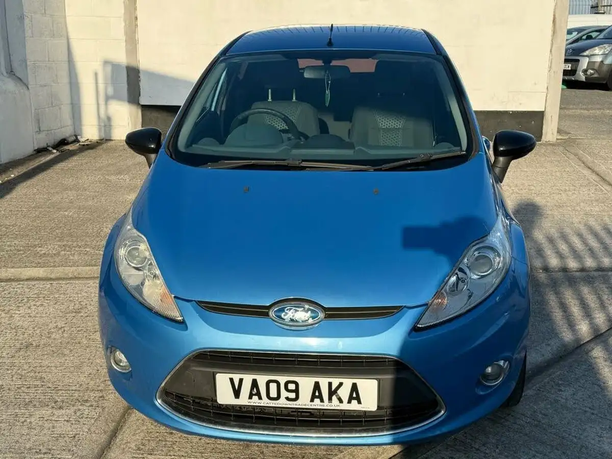 2009-ford-fiesta-125-zetec-5d-big-9