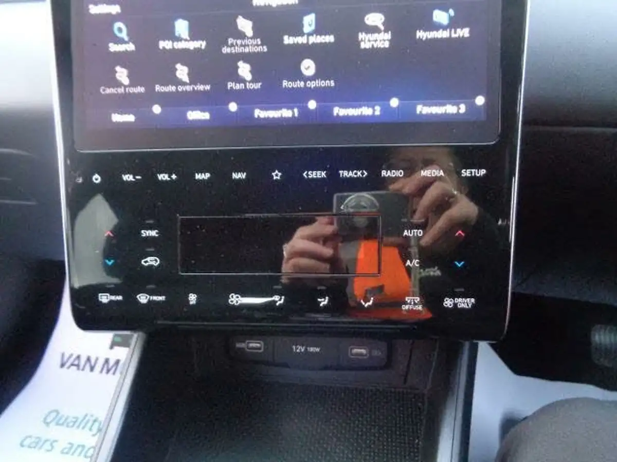 2023-hyundai-tucson-16-t-gdi-se-connect-230ps-hybrid-auto-big-24
