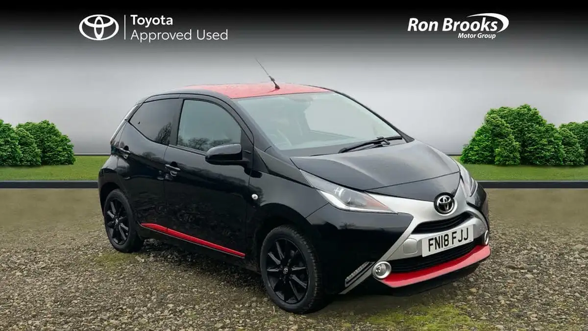 2018-toyota-aygo-10-vvt-i-x-press-71bhp-big-0