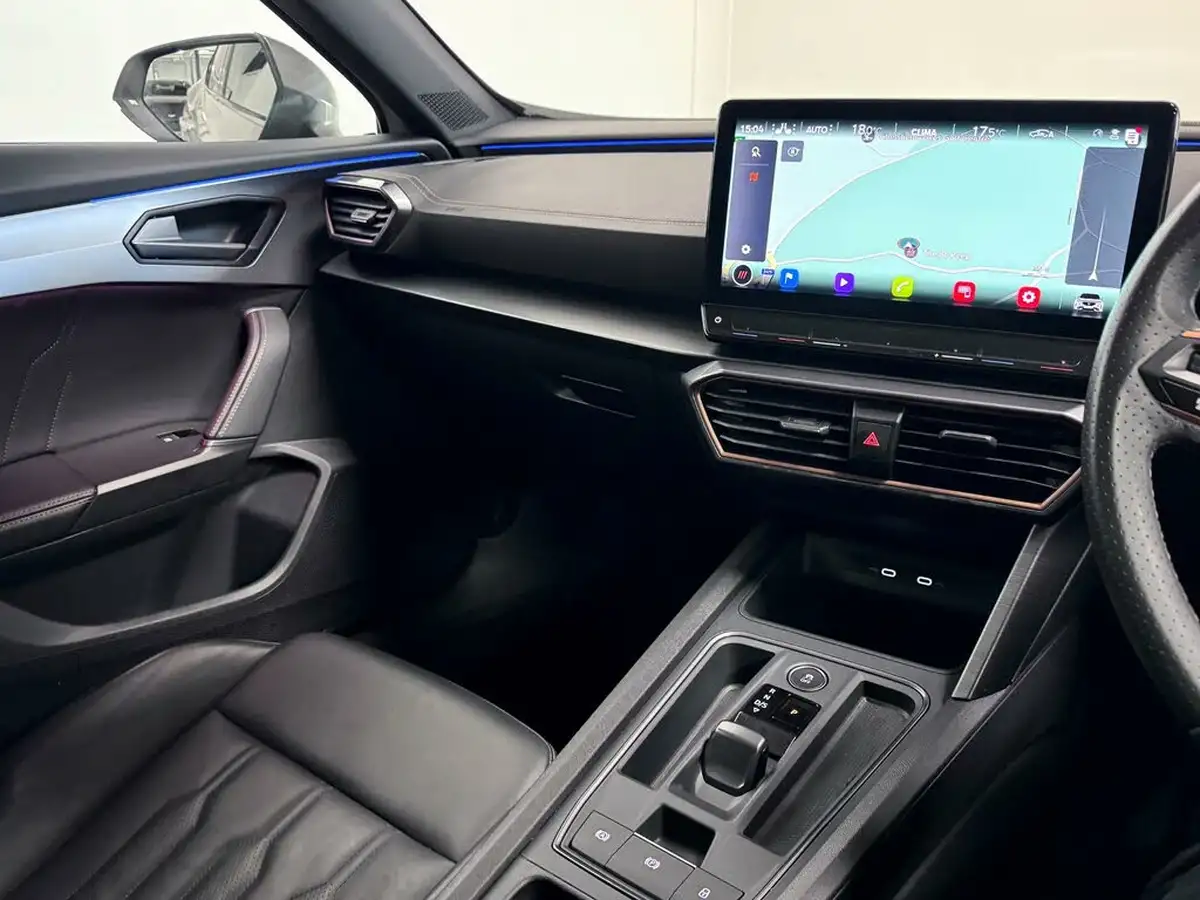 2023-cupra-formentor-14-e-hybrid-vz2-big-30