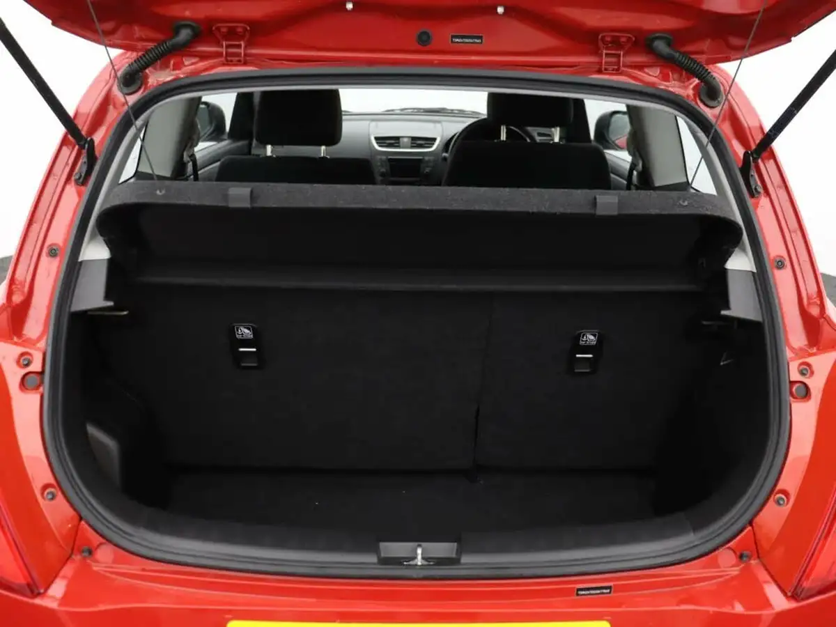 2017-suzuki-swift-12-sz2-3d-big-16