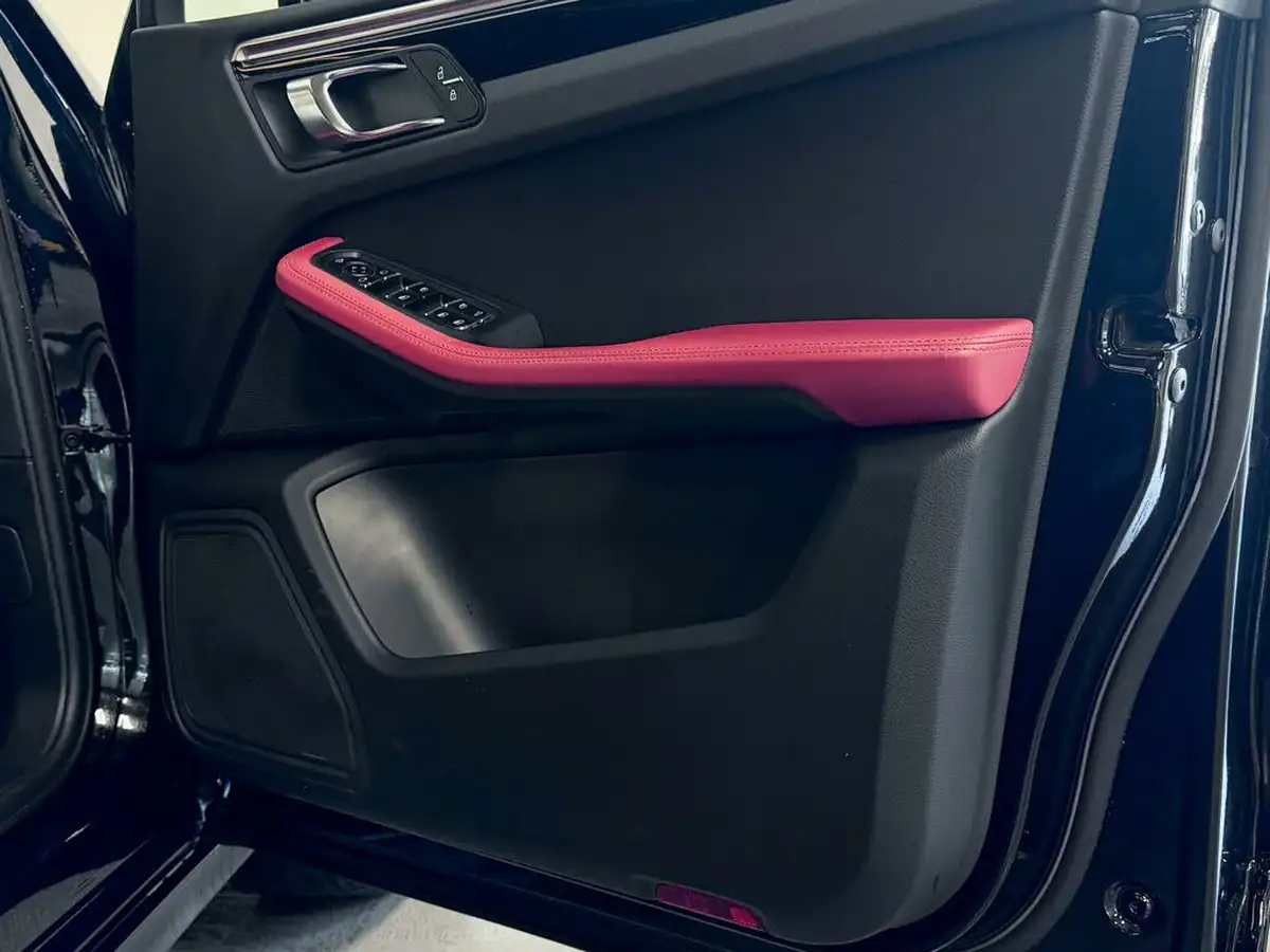 2021-porsche-macan-29-v6-gts-380ps-big-28