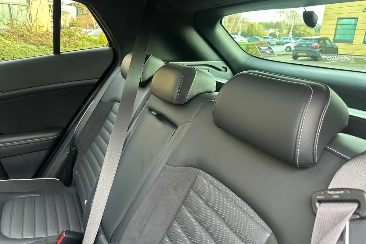 2022-kia-sportage-16-t-gdi-gt-line-s-226bhp-hev-1598cc-auto-big-24