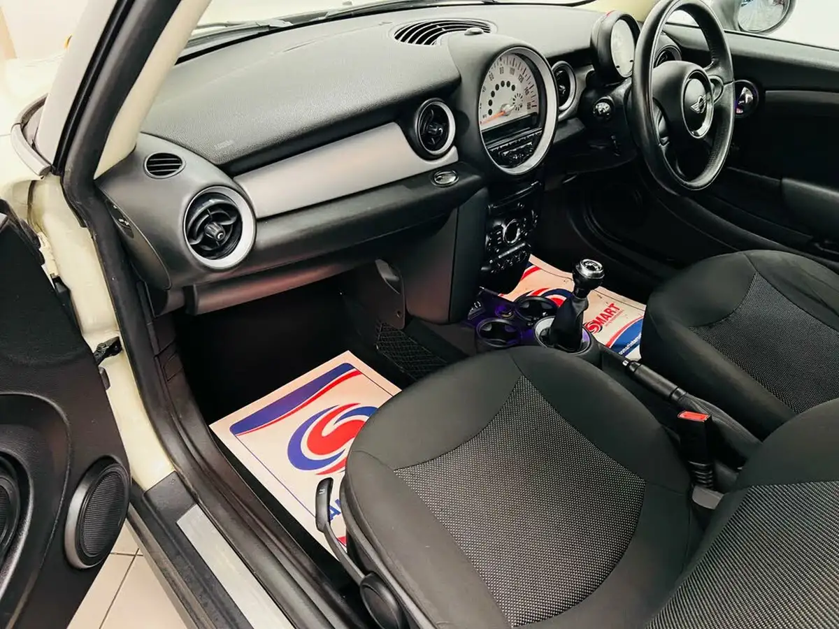 2013-mini-clubman-16-one-big-11