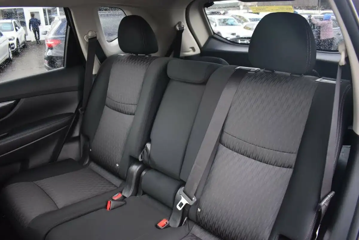 2019-nissan-x-trail-17dci-n-connecta-5-cvt-big-12