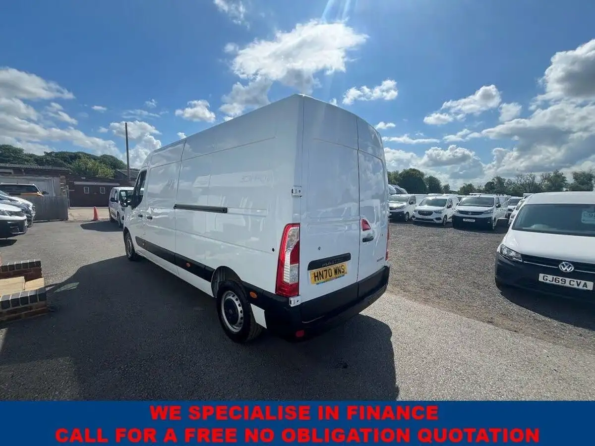 2020-renault-master-23dci-lm35-135-business-panel-big-7