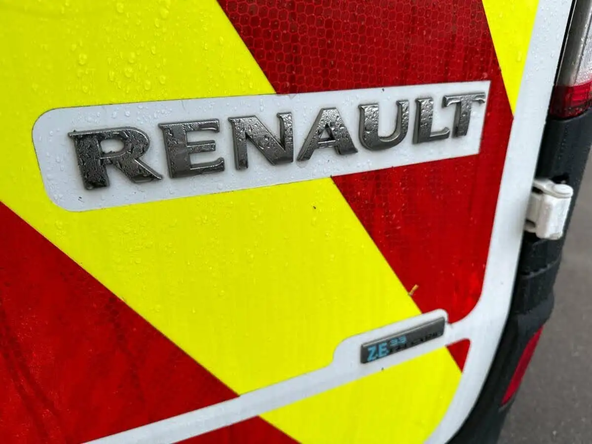 2020-renault-kangoo-maxi-e-ll21-i-ze-33-business-crew-big-16