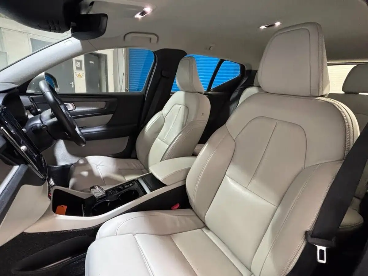 2020-volvo-xc40-20td-d3-inscription-pro-geartronic-big-17