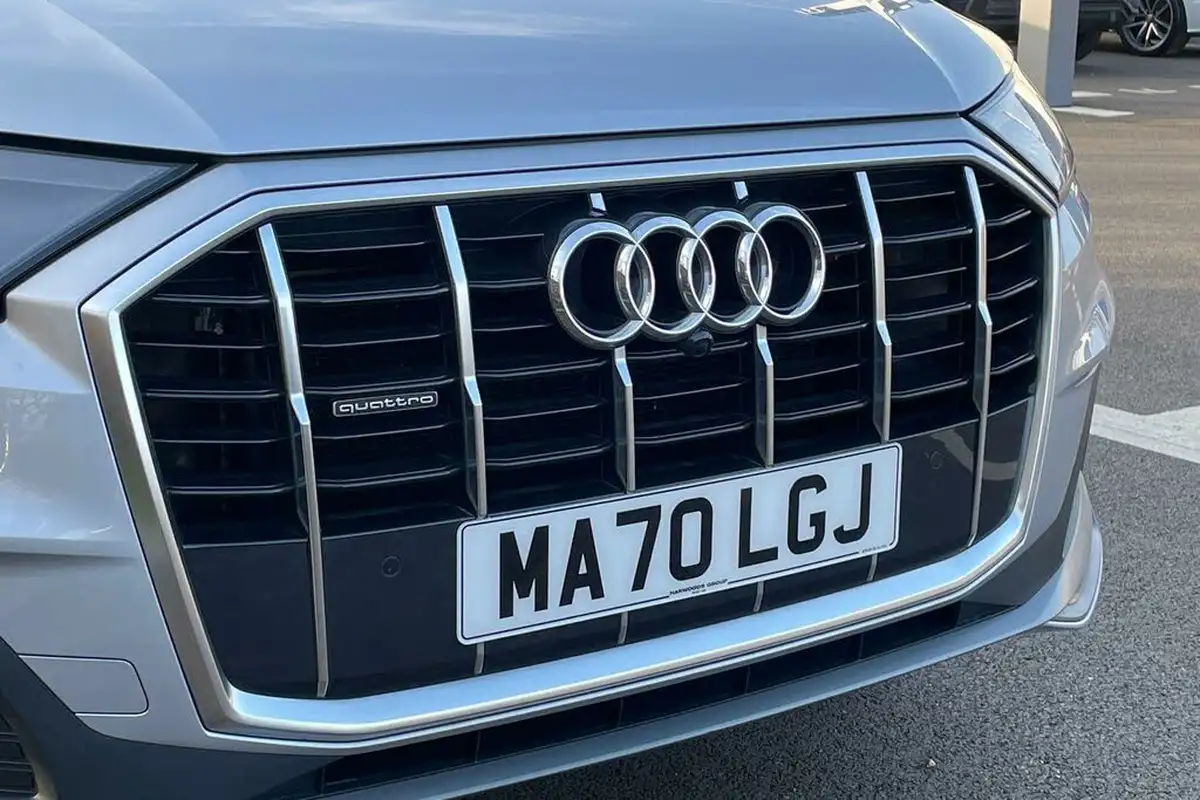 2020-audi-q7-30-45-tdi-s-line-big-59