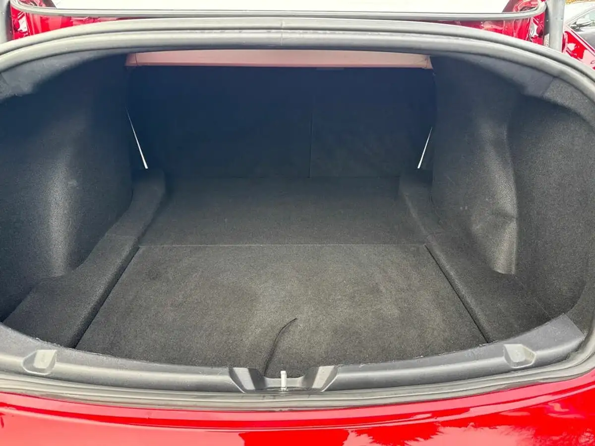 2020-tesla-model-3-e-long-range-big-9