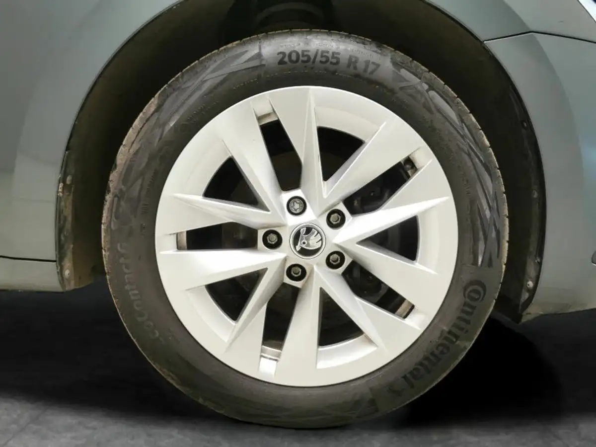 2021-skoda-octavia-15-tsi-se-l-estate-big-24