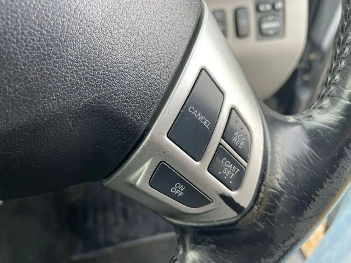 2012-mitsubishi-l200-25td-warrior-eu-v-lth-big-20