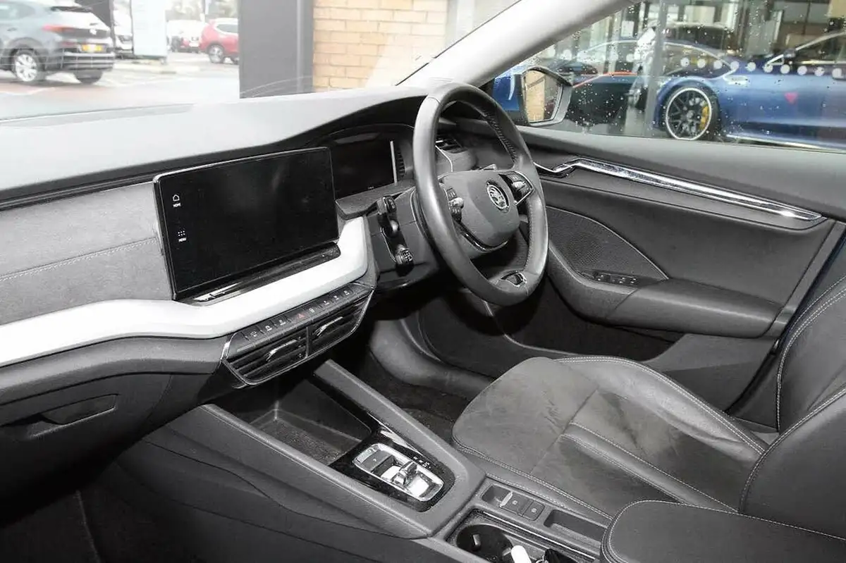 2021-skoda-octavia-15-tsi-e-tec-se-l-hatchback-big-1