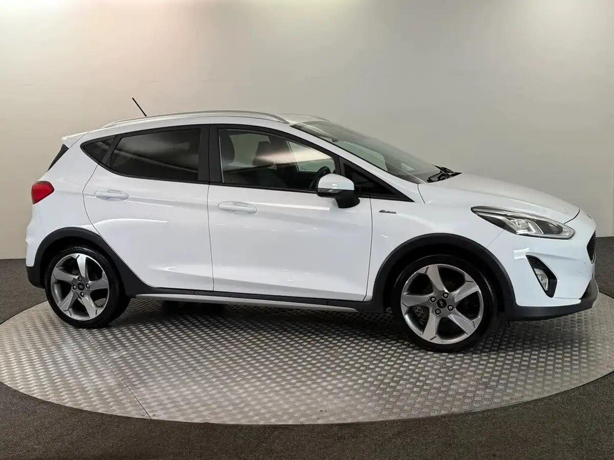 2018-ford-fiesta-10t-active-x-100ps-auto-big-4