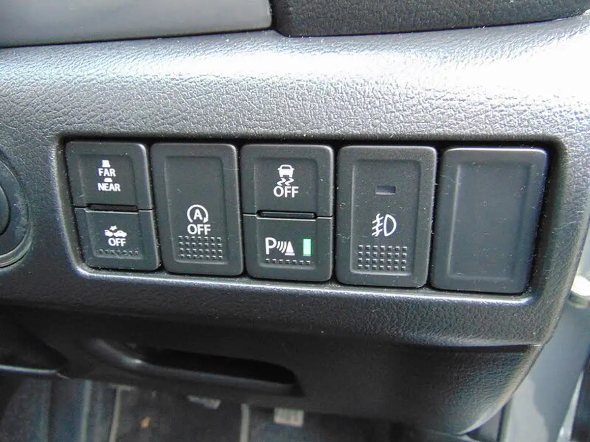 2016-suzuki-vitara-16-sz5-big-28