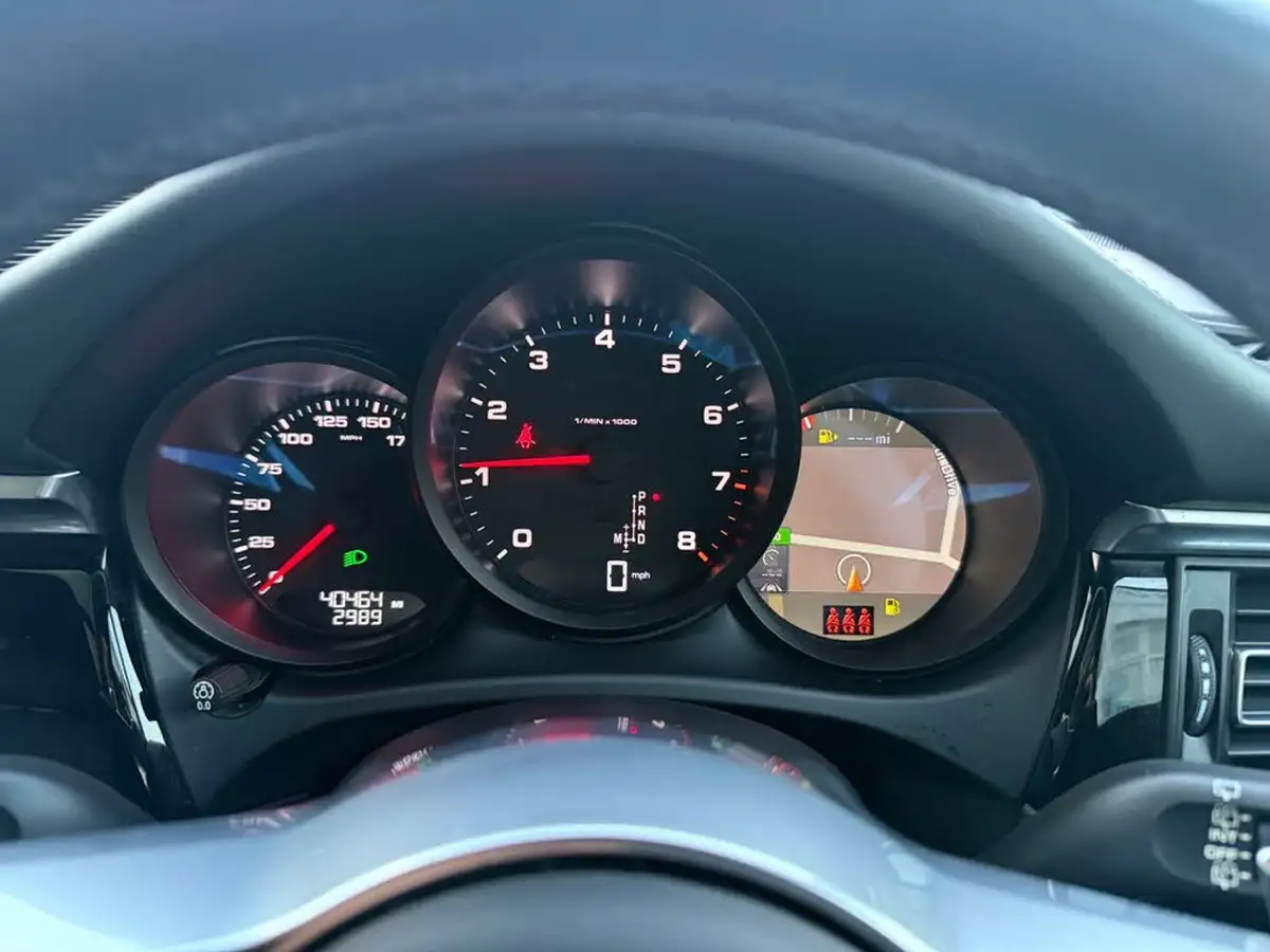 2019-porsche-macan-20-big-20