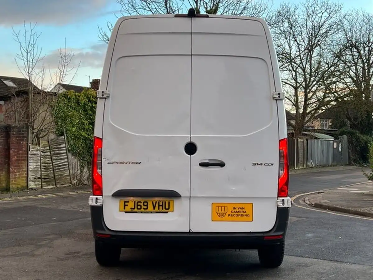 2020-mercedes-benz-sprinter-21cdi-314-l1h1-panel-van-big-33