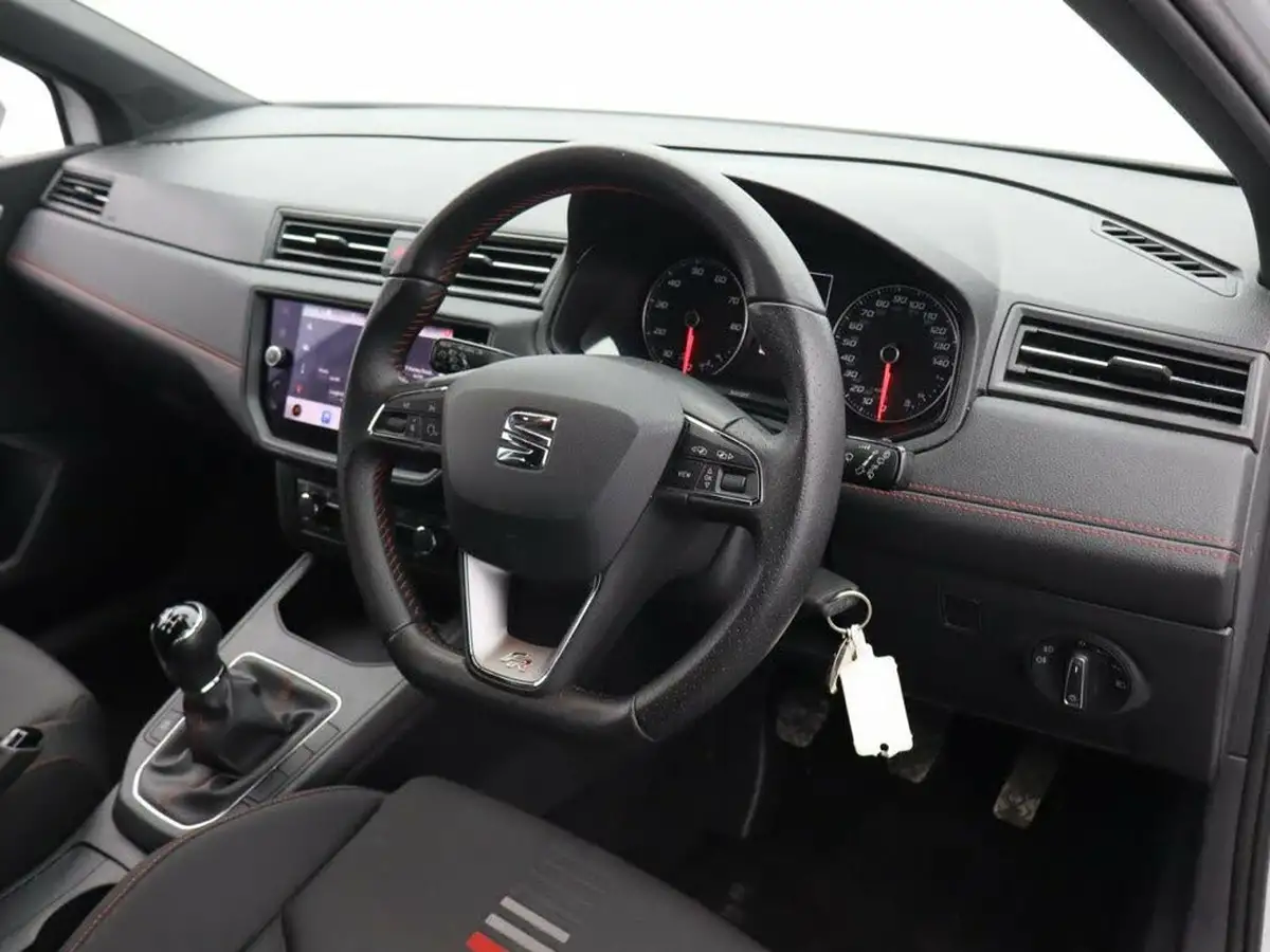 2021-seat-ibiza-10-tsi-fr-110ps-big-10