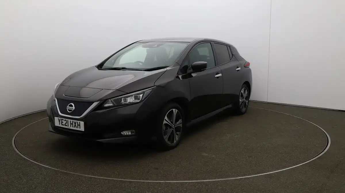 2021-nissan-leaf-e-tekna-big-29
