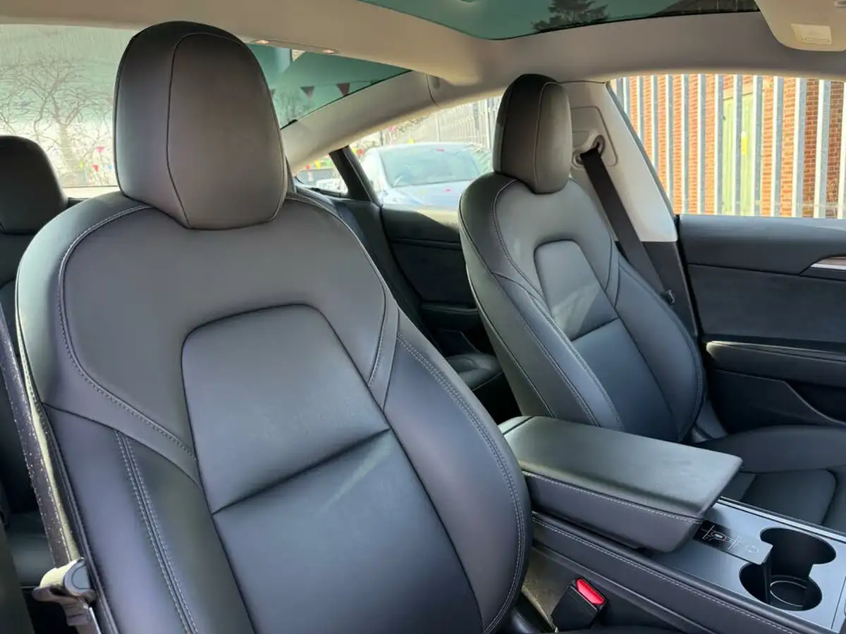 2022-tesla-model-3-e-long-range-big-36
