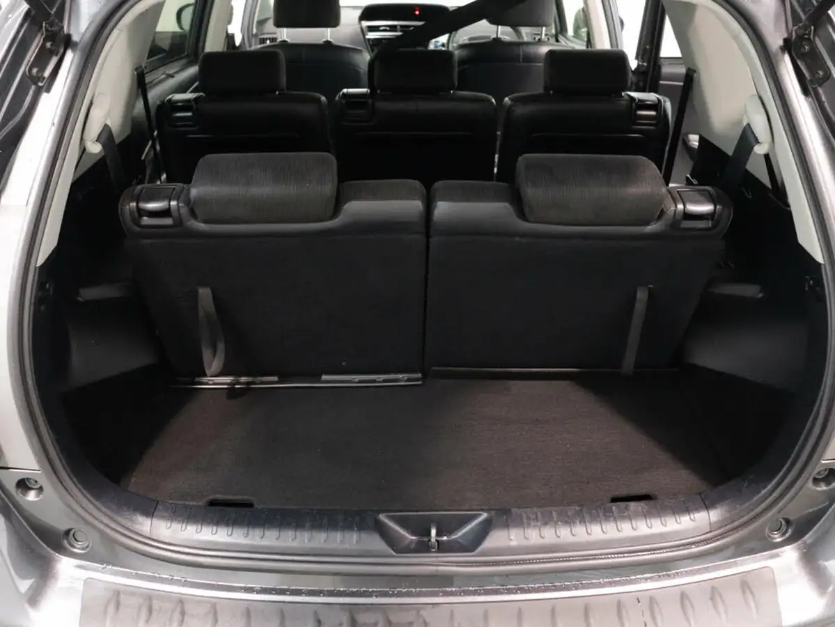 2020-toyota-prius-18-vvt-i-excel-big-41