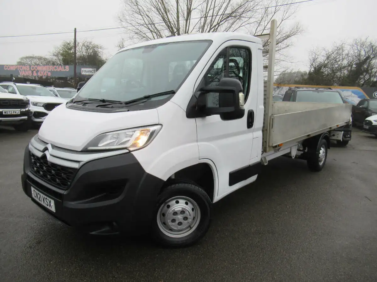 2021-citroen-relay-22bluehdi-35-l3-x-140eu6dt-chassis-cab-big-0