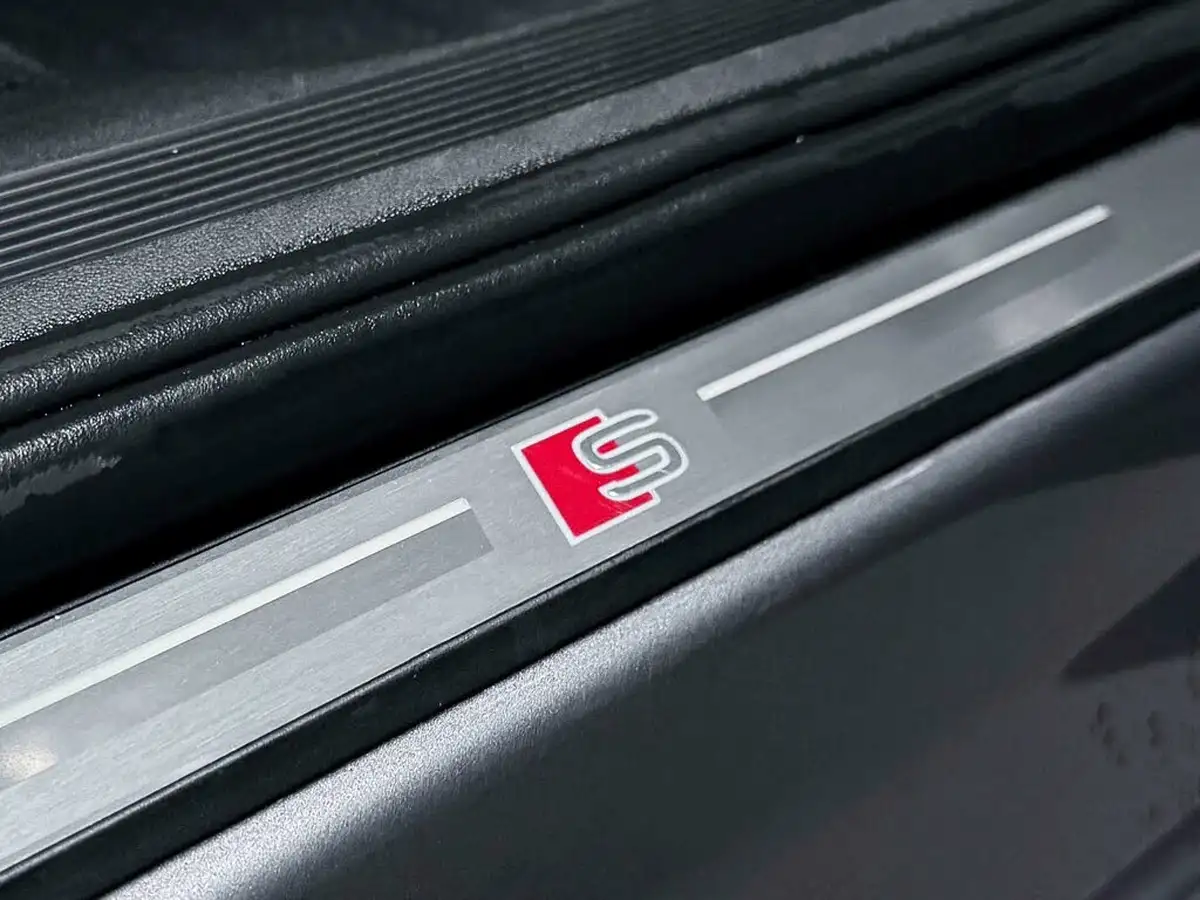 2023-audi-q4-e-tron-40e-s-line-station-wagon-big-25