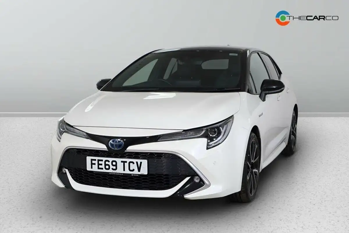 2019-toyota-corolla-20-vvt-i-excel-trk-hatchback-big-5