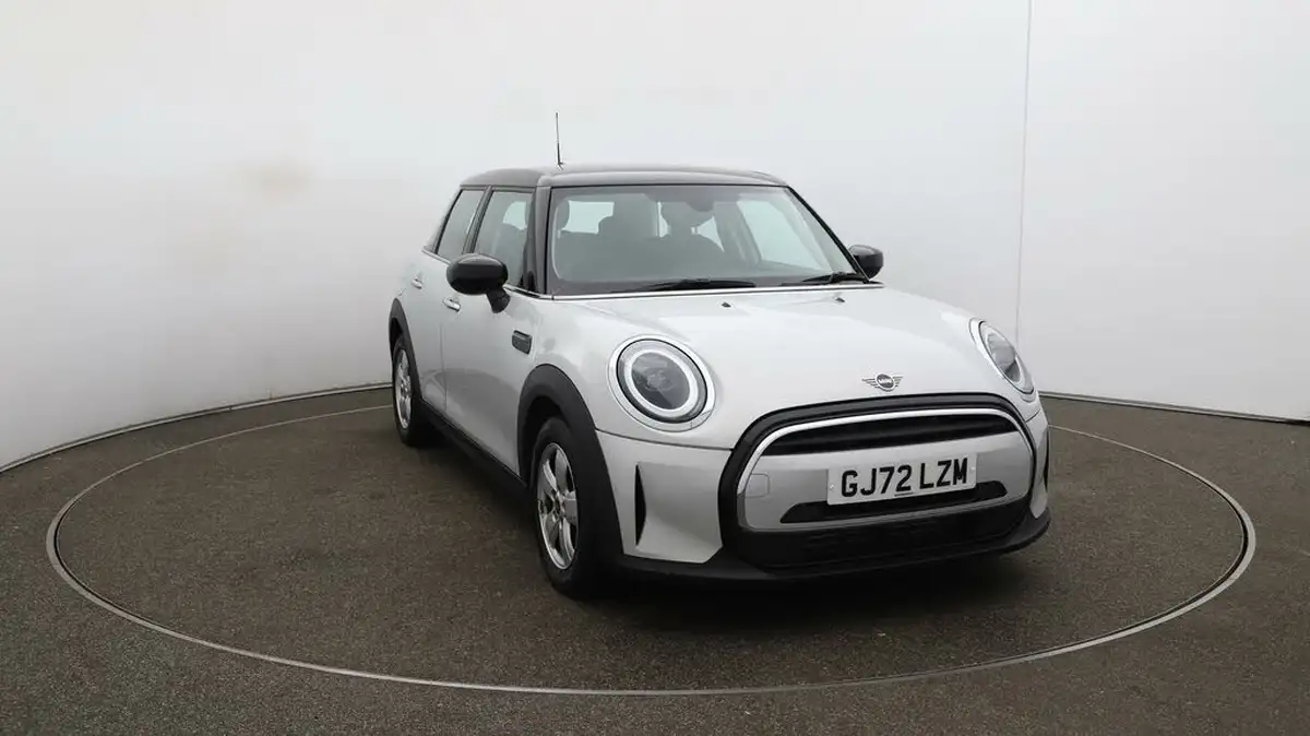 2022-mini-cooper-15-cooper-classic-premium-hatchback-5d-auto-big-39