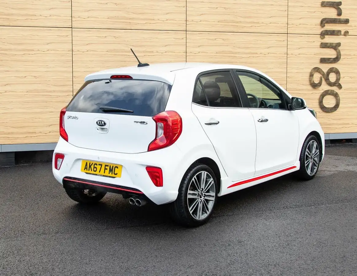 2017-kia-picanto-125-gt-line-s-big-3