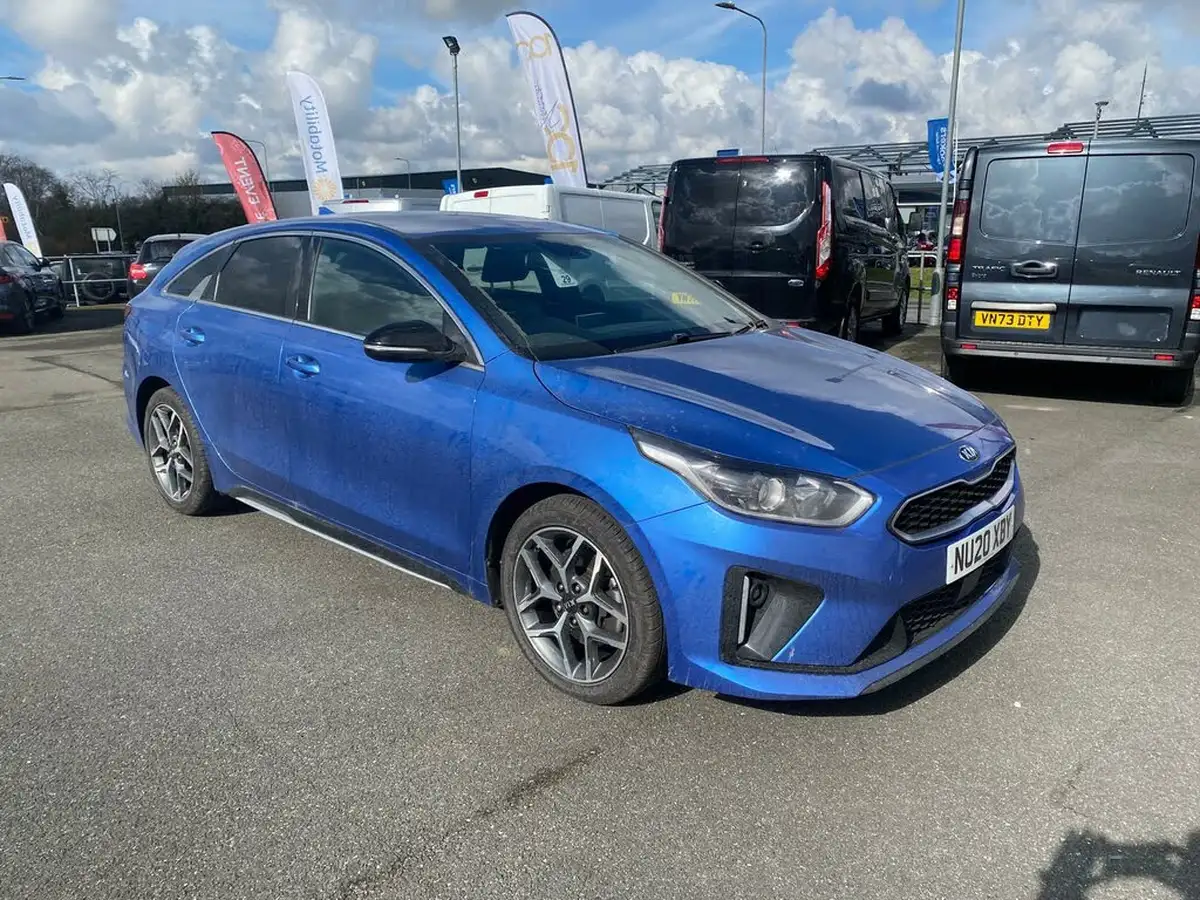 2020-kia-pro-ceed-14-t-gdi-gt-line-big-0