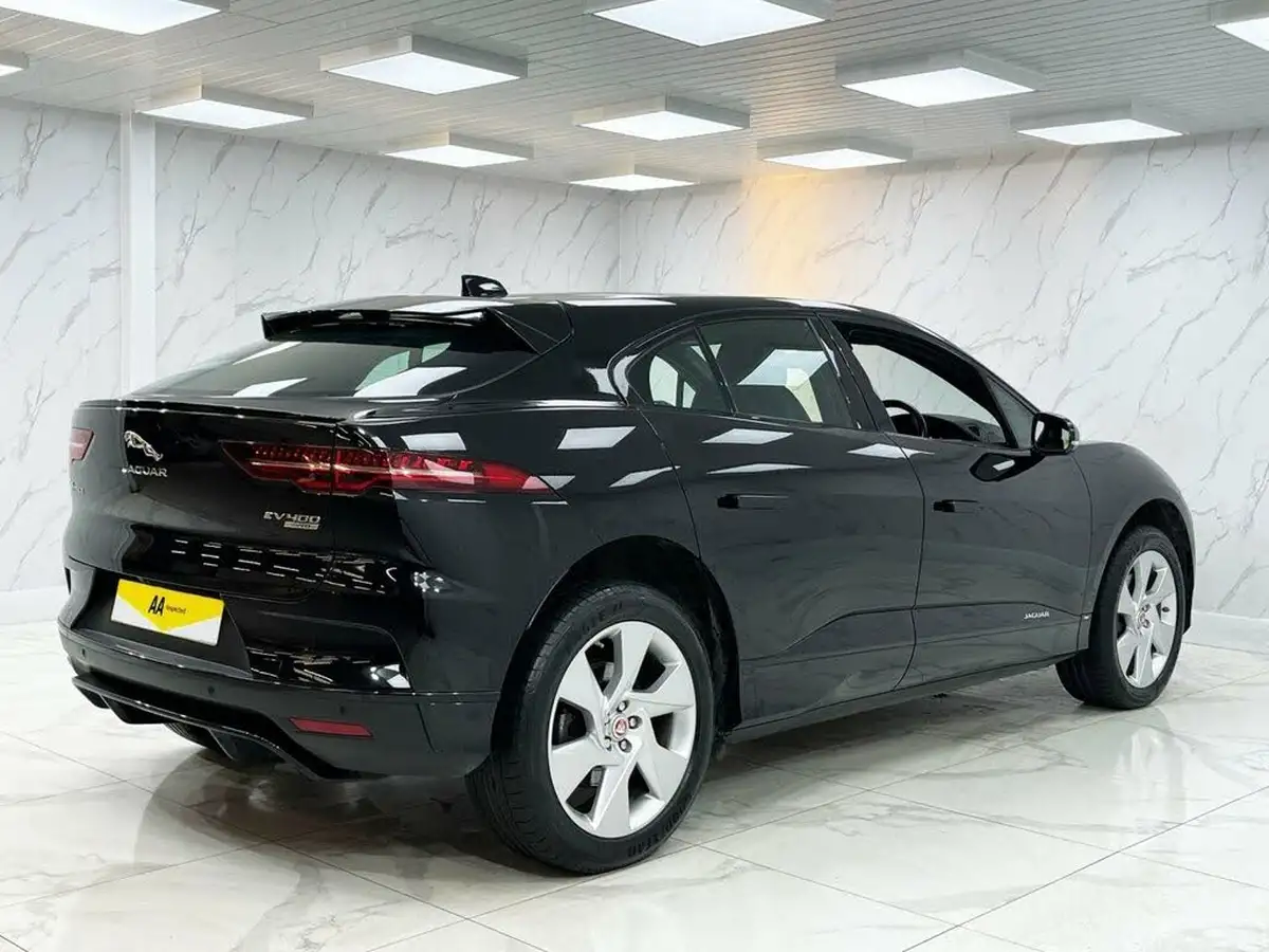 2019-jaguar-i-pace-ev400-se-big-12