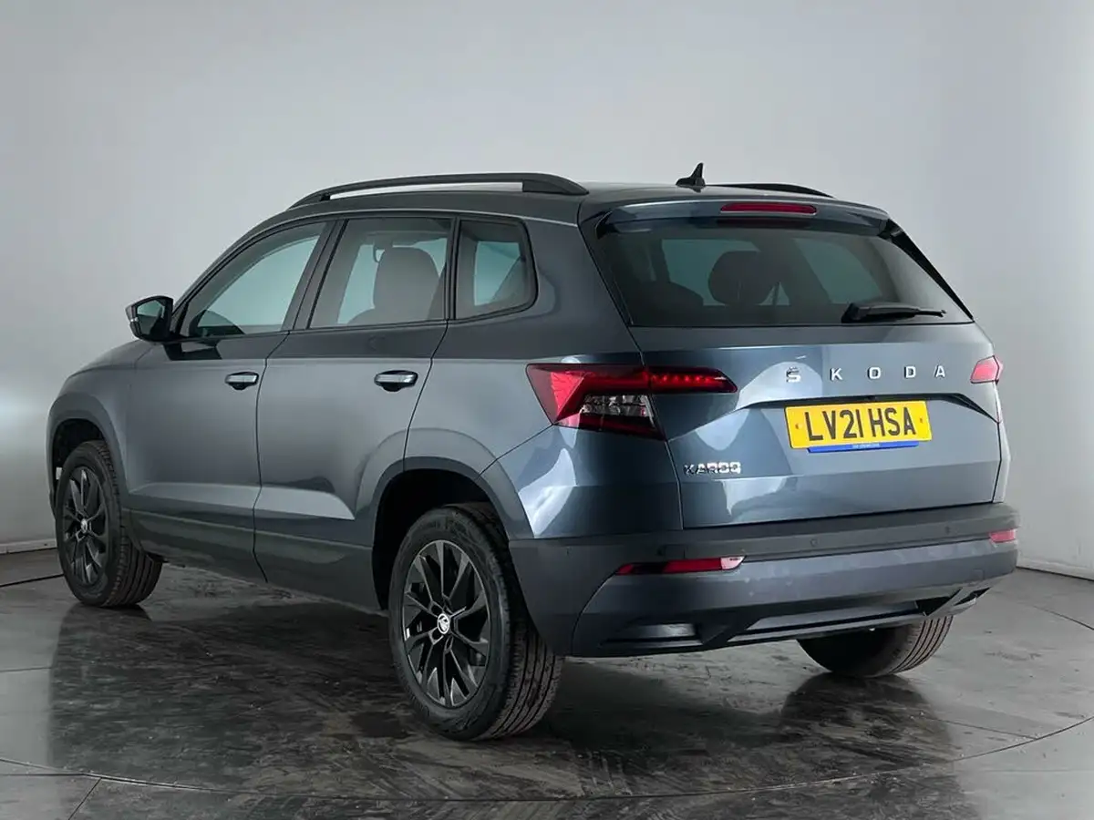 2021-skoda-karoq-15-tsi-se-drive-dsg-big-2
