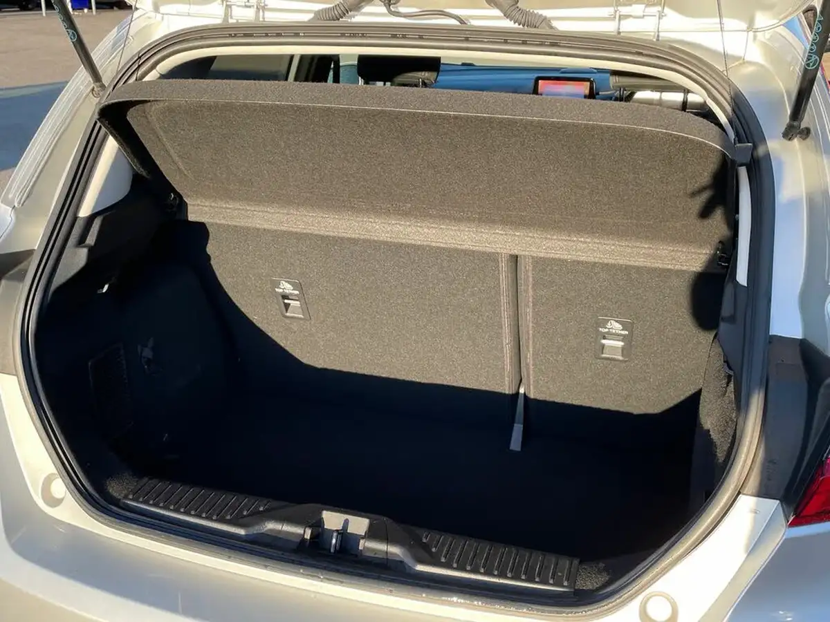 2019-ford-fiesta-10t-titanium-125ps-5d-big-10