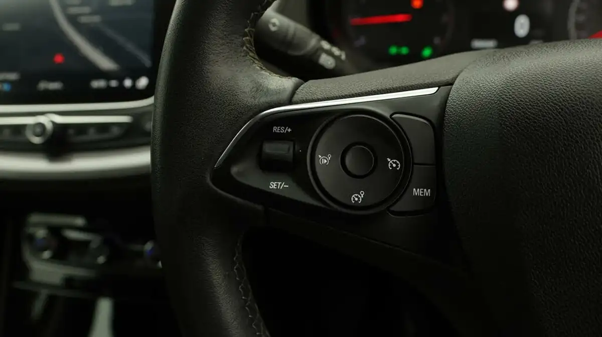 2021-vauxhall-grandland-x-12-business-edition-nav-big-20