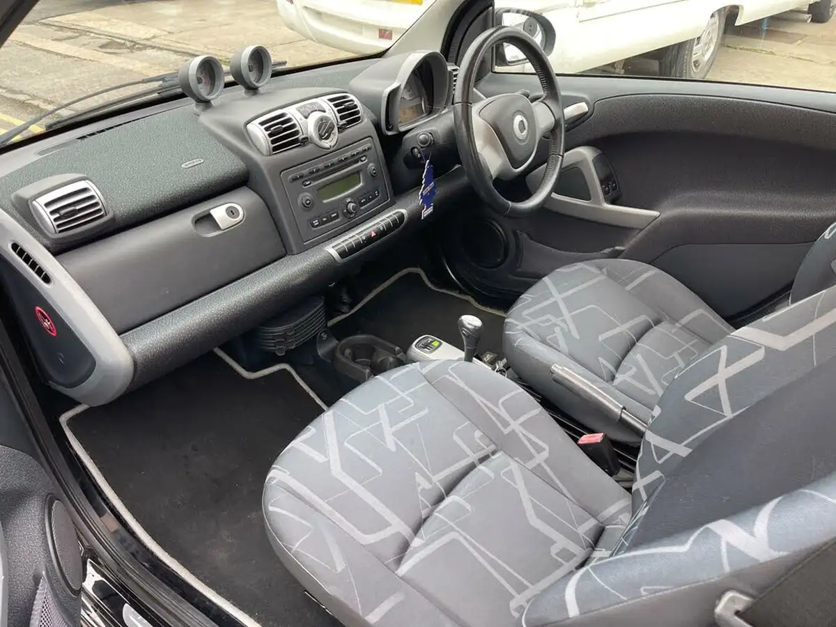 2009-smart-fortwo-10-passion-71bhp-coupe-big-16