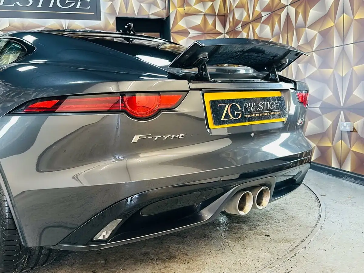 2019-jaguar-f-type-30-v6-sc-chequered-flag-340ps-coupe-big-25