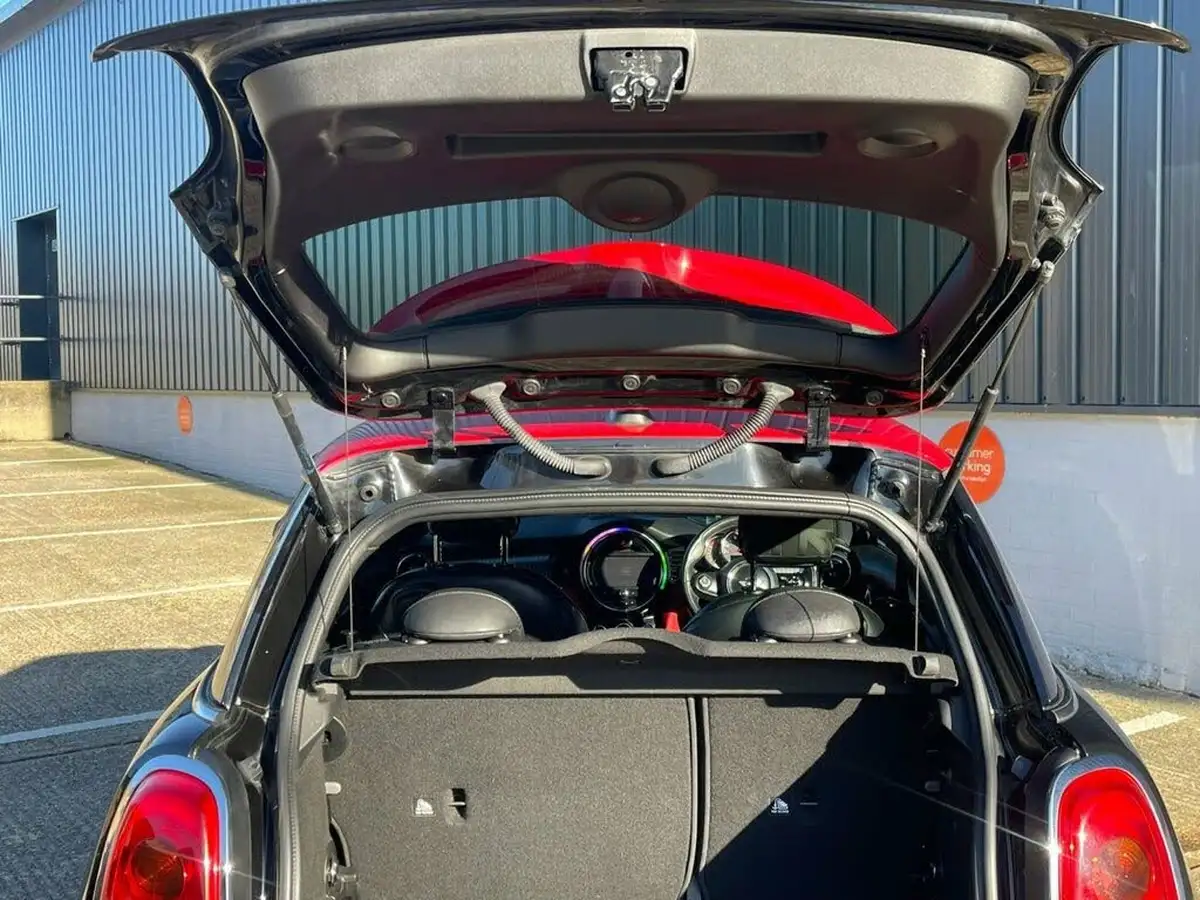 2016-mini-cooper-20-cooper-jcw-big-57