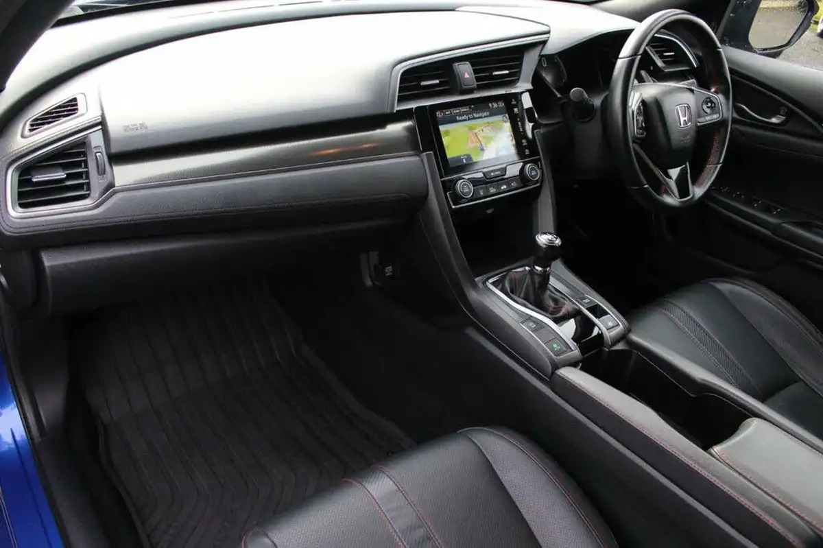 2019-honda-civic-10-vtec-turbo-sport-line-big-16