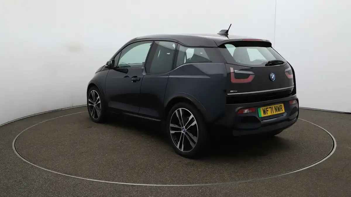 2022-bmw-i3-e-120-ah-s-big-53